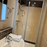 Отель De Champagne Анже