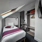Отель De Champagne 3*
