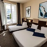 Отель De Champagne 3*