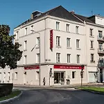 Отель De Champagne 3*