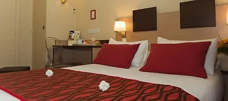 Hotel De Champagne 3*